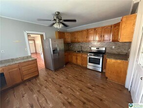 704 William St in Bethlehem, PA - Foto de edificio - Building Photo