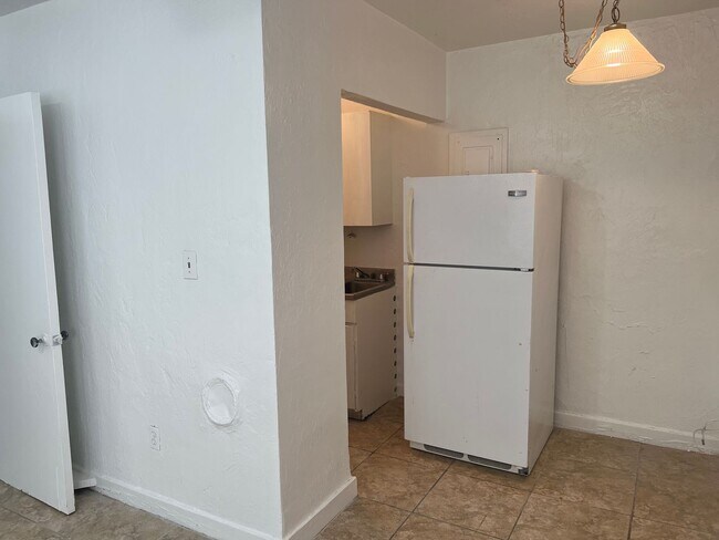 879 Campus Cir in Tallahassee, FL - Building Photo - Building Photo