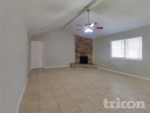 5515 Fallengate Dr in Spring, TX - Building Photo - Building Photo
