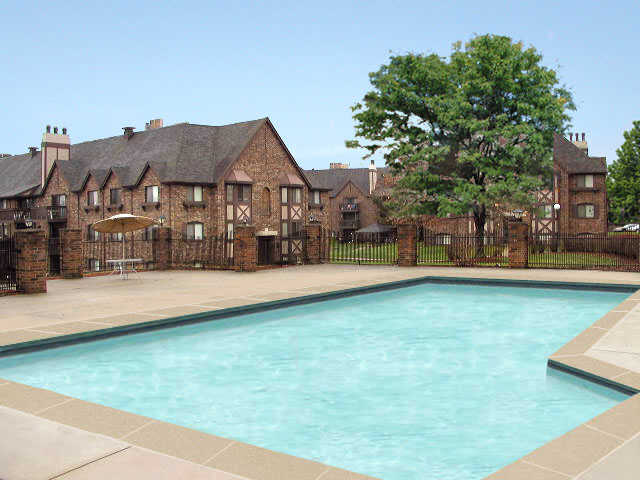 Candlewyck Apartments in Kalamazoo, MI - Foto de edificio