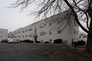 Fox Chase Apartments