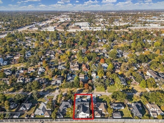 property at 431 W 30th St