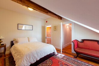 237 Northampton St, Unit 3 in Boston, MA - Building Photo - Building Photo