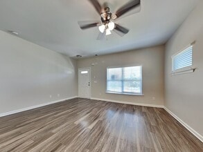 232 St Andrews Pl Dr in Columbia, SC - Building Photo - Building Photo