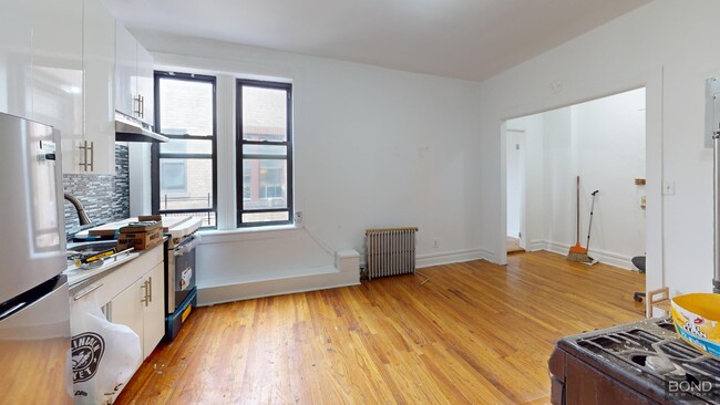 690 Rogers Ave in Brooklyn, NY - Building Photo - Building Photo