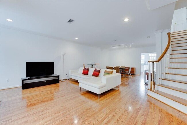 2307 Huldy St in Houston, TX - Building Photo - Building Photo