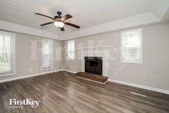 3465 Rainbow Dr in Winston, GA - Foto de edificio - Building Photo