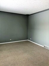 38A 38a Ave SW in Calgary, AB - Building Photo - Building Photo