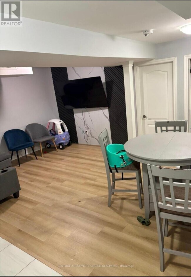 23 Blairwood Ct in Brampton, ON - Building Photo - Building Photo