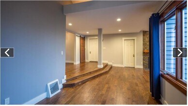 12346 Sand Point Way NE in Seattle, WA - Building Photo - Building Photo