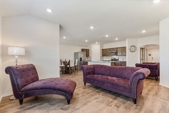 936 English Dr in Krugerville, TX - Building Photo - Building Photo