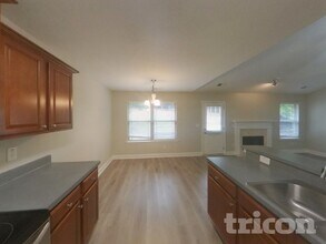 275 Galway Ln in Hampton, GA - Building Photo - Building Photo