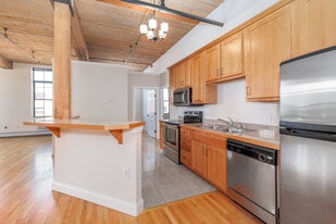 Franklin View Terrace in Syracuse, NY - Building Photo