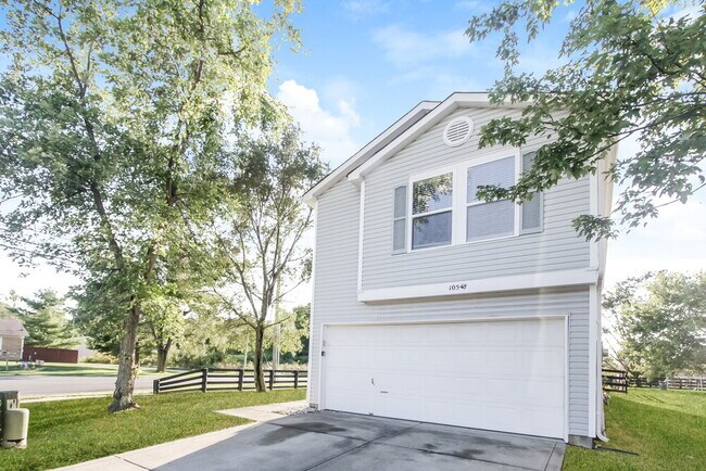 10548 Glenayr Dr in Camby, IN - Building Photo - Building Photo