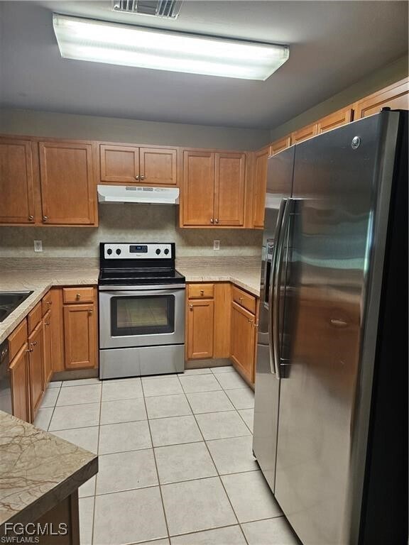 4752 Golfview Blvd in Lehigh Acres, FL - Building Photo - Building Photo