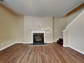 10233 Broken Stone Ct in Charlotte, NC - Foto de edificio - Building Photo