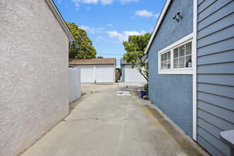 23204 Falena Ave in Torrance, CA - Building Photo - Building Photo