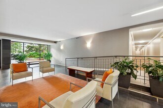 2939 Van Ness St NW in Washington, DC - Building Photo - Building Photo