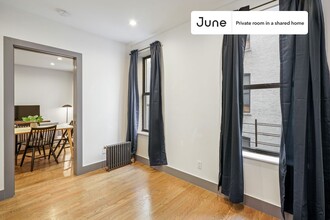 301 Saint Nicholas in New York, NY - Building Photo - Building Photo