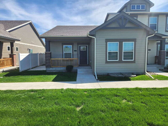 property at 524 SW Heritage Ln