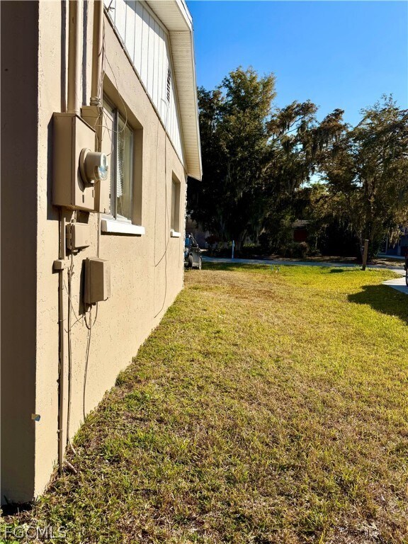 13208 Fourth St in Ft. Myers, FL - Building Photo - Building Photo