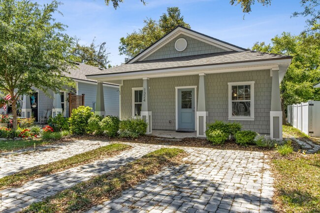 1324 Is Rdg Ln in Fernandina Beach, FL - Foto de edificio - Building Photo