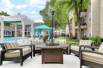 1070 Main Apartments in Hendersonville, TN - Building Photo - Building Photo