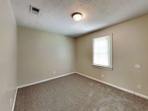 3191 Grand Central Dr in Snellville, GA - Building Photo - Building Photo