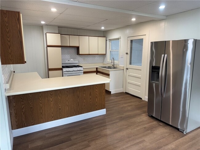 210 Conhocton St in Corning, NY - Building Photo - Building Photo