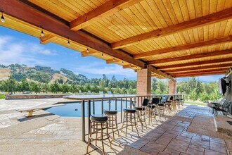 9270 Linda Vista Ln in Gilroy, CA - Building Photo - Building Photo