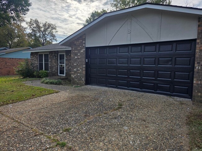8 Willowridge Cove in Jacksonville, AR - Building Photo - Building Photo