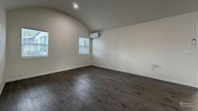 1661 N Mountain View Ave in San Bernardino, CA - Building Photo - Building Photo