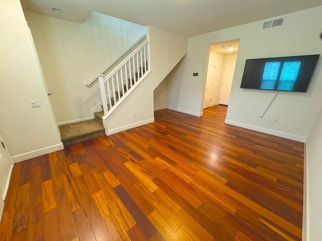 property at 660 Cedarville Ln