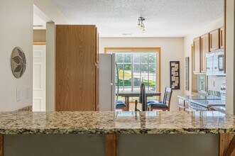 220 Emerson Ave E in West St. Paul, MN - Building Photo - Building Photo