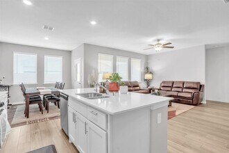 3220 Sioux Trl in Crandall, TX - Building Photo - Building Photo