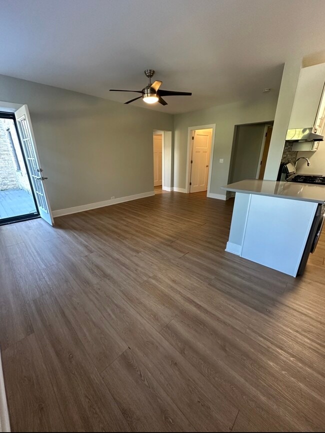 730 Judson Ave, Unit Judson Ave 1BR in Highland Park, IL - Building Photo - Building Photo