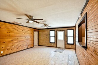 1155 Farm to Market 2722 in New Braunfels, TX - Building Photo - Building Photo
