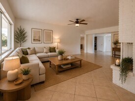 15395 SW 272nd St in Homestead, FL - Building Photo