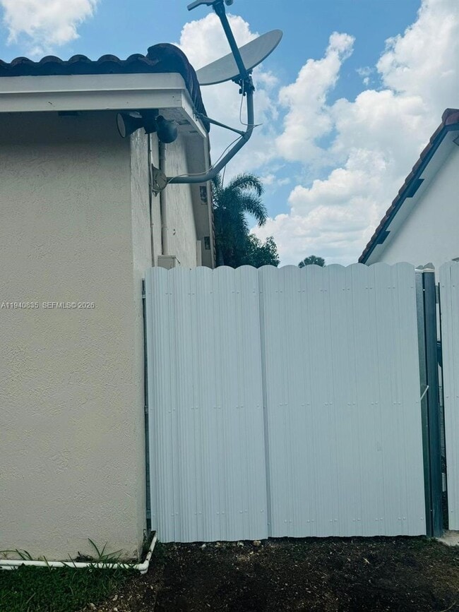 12601 SW 223rd St in Miami, FL - Building Photo - Building Photo