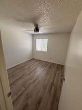 1201 S McClintock Dr in Tempe, AZ - Foto de edificio - Building Photo