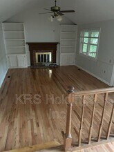 12769 Flat Meadow Ln in Herndon, VA - Building Photo - Building Photo