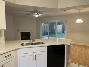 1142 Monaco Dr in Mount Pleasant, SC - Building Photo - Building Photo