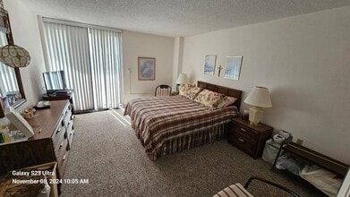 1 Oceans W Blvd in Daytona Beach, FL - Building Photo - Building Photo