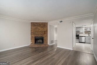 3027 Spruce Cir in Snellville, GA - Building Photo - Building Photo