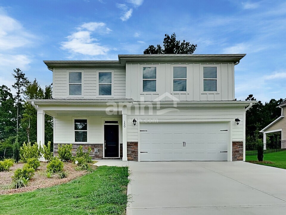 150 Spruce Cir in Dallas, GA - Building Photo