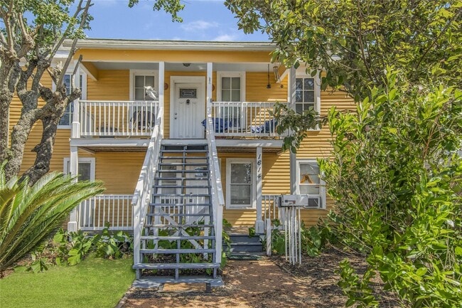 1614 Ave N Ursuline St in Galveston, TX - Building Photo - Building Photo