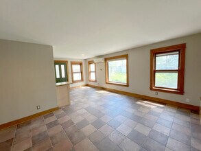 506 S Poplar St in Urbana, IL - Building Photo - Building Photo