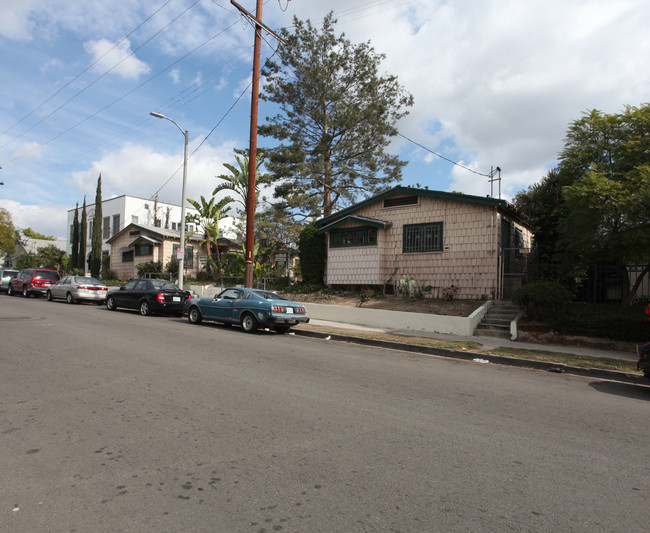 1146-1154 1/2 N Madison Ave in Los Angeles, CA - Building Photo - Building Photo