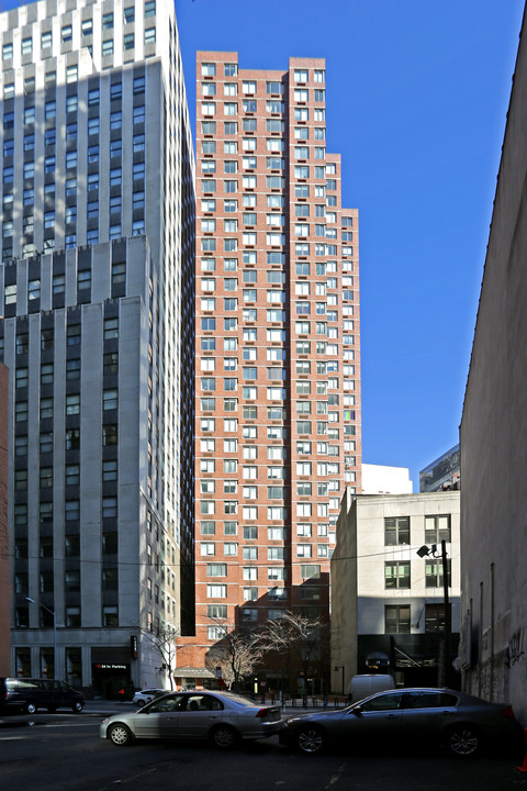 15 Cliff in New York, NY - Building Photo