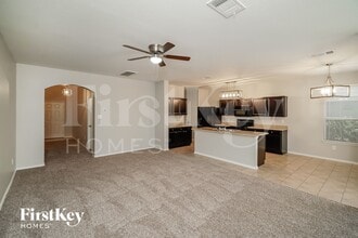 1013 DUMFRIES Dr, Unit AUCPQH in Seguin, TX - Building Photo - Building Photo